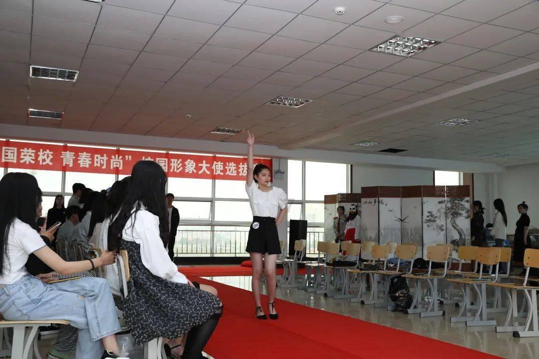 救援墨镜哥